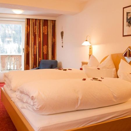 Haus Battisti Hotel Санкт Антон ам Арлберг Екстериор снимка