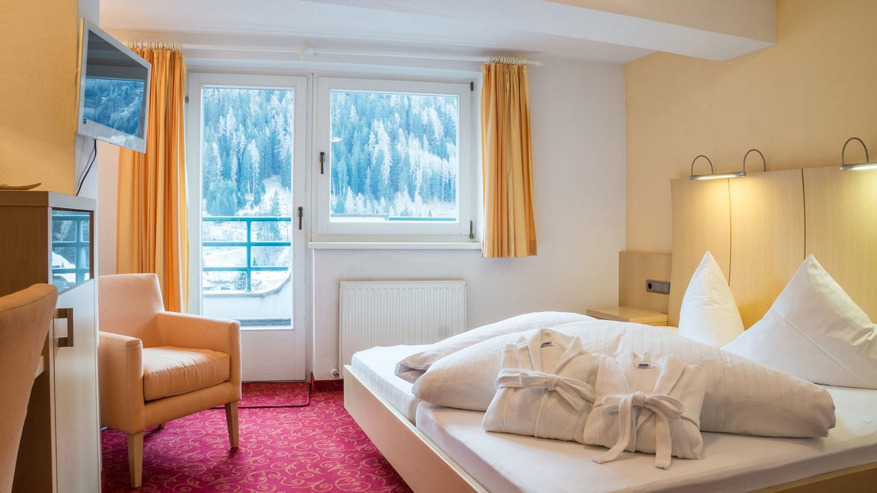 Haus Battisti Hotel Санкт Антон ам Арлберг Екстериор снимка