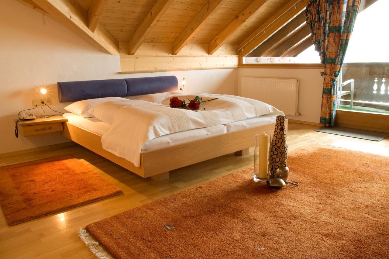 Haus Battisti Hotel Санкт Антон ам Арлберг Екстериор снимка